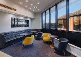 DoubleTree by Hilton Manchester Airport 4