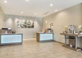 Best Western Plus Mid County 4