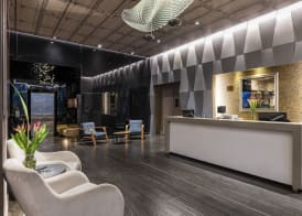 Hotel 100 Luxury Suites by Preferred 5