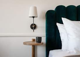 Longfellow Hotel 5