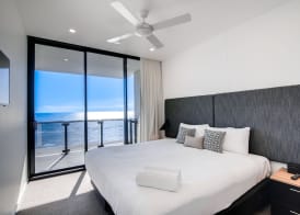 Iconic Kirra Beach Resort 5