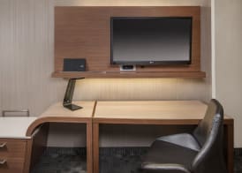 Courtyard by Marriott LaGrange 4