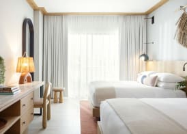 Hotel Indigo Grand Cayman by IHG 5