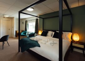 The Imperial Dragon Hotel 5