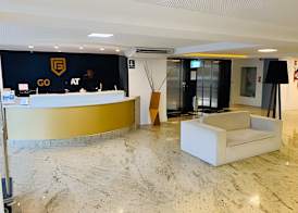 Gold Flat by Apartamentos Jampa 2