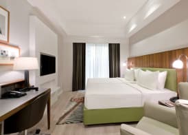 Country Inn & Suites by Radisson Chandigarh Zirakpur 4