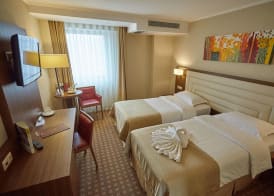 Central Plaza Hotel 5