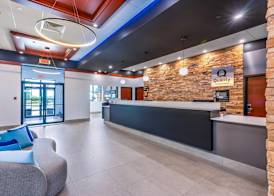Quality Inn & Suites 4