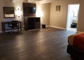 Econo Lodge Donalsonville 3