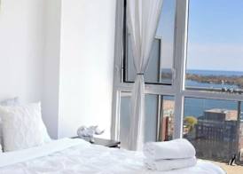 City Suites w Views 2