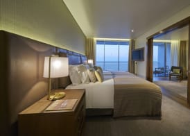 Les Suites at The Cliff Bay - PortoBay 4