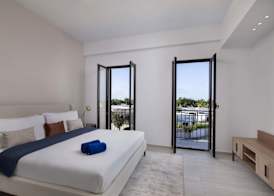 Reserva Real by Harper 4