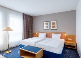 HI Hotel International Hamburg 4