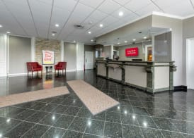 Red Roof Inn PLUS+ Woodbridge - Carteret 3