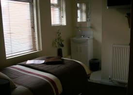 Elmswood Guest House 2