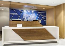 Holiday Inn Express & Suites Plainwell by IHG 3