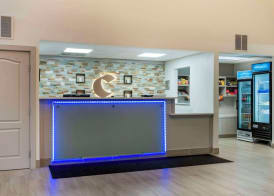 Comfort Suites Elgin Northwest 2