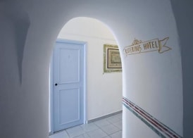 Katerina's Castle - Caldera Cave Hotel 5