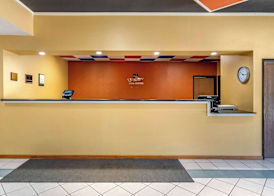 Quality Inn & Suites Lenexa Kansas City 2
