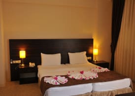 Nevada Hotel & Spa 3