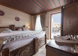 Hermes Cave Hotel 4