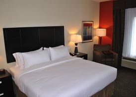 Holiday Inn Express SALEM by IHG 3
