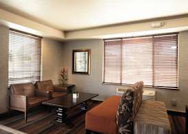 Oxnard Inn Lancaster 3