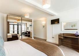 Riviera Apartments - Five Stylish Penthouse Apartments with Unrivalled Sea Views of Teignmouth, Shaldon, The Jurassic Coastline & The Teign Estuary 3