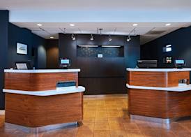 Courtyard by Marriott San Antonio Airport 2