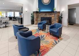 Super 8 by Wyndham Quebec City 4