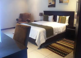 Emerald Hotel 4