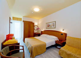 Hotel Ambassador 5