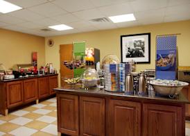 Hampton Inn Sidney 5