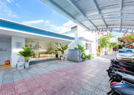 Super OYO 598 Peony Hotel 3