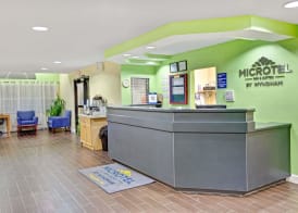 Microtel Inn & Suites by Wyndham Statesville 2