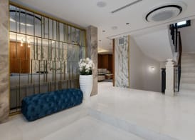 Gleam Collection Hotel 4
