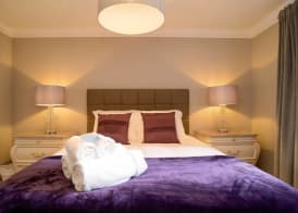 JOIVY Gorgeous Stockbridge Apt With Underground Parking 3