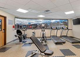 Executive Residency By Bw Waterloo & Cedar Falls 4