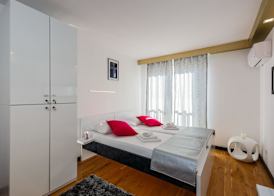 All Saints Suites B&B Kastela 5