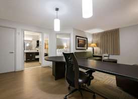 Sonesta Simply Suites Huntsville Research Park 5
