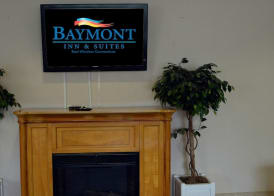 Baymont by Wyndham East Windsor Bradley Airport 2