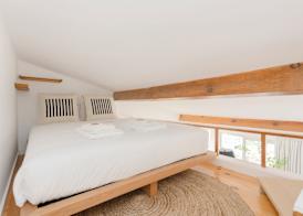 Liiiving - Mezzanine Delight Balcony 4
