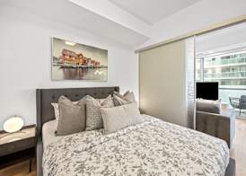 Stallion Suites Opp CN Tower & Scotiabank Arena 4