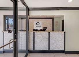 Quality Inn & Suites Morrow Atlanta South 2