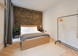 The Battersea Scenery - Elegant 2bdr Flat 4