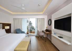 Golden Tulip Vagator Goa 4