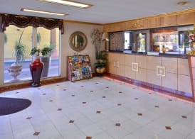 Americas Best Value Inn & Suites - Fontana 4