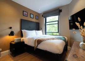 Room2 London Hammersmith Townhouse 5
