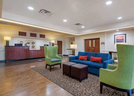 Comfort Inn & Suites Fort Myers Airport 3