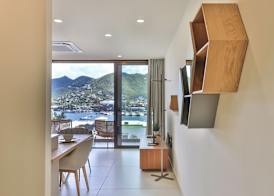 The Hills Residence 3